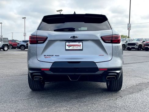 Used 2023 Chevrolet Blazer RS w/ Driver Confidence II Package AWD/4WD image 5