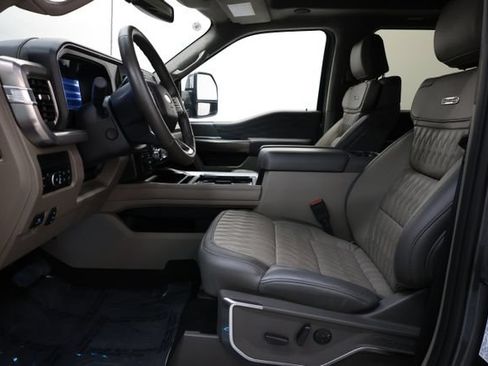 Used 2026 Ford F450 Platinum w/ Platinum Plus Package AWD/4WD image 84