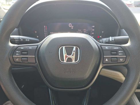 Used 2023 Honda Accord EX image 25