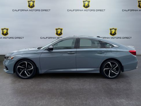 Used 2022 Honda Accord Sport image 2