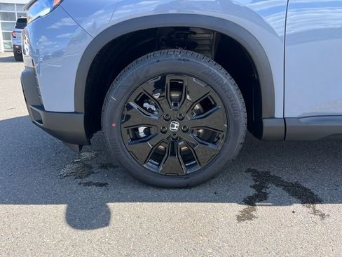 New 2026 Honda Pilot Black Edition image 30