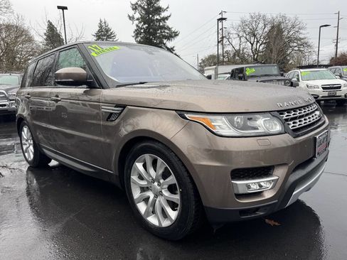 Used 2017 Land Rover Range Rover Sport HSE image 6