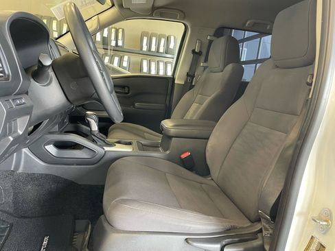 Certified 2023 Nissan Frontier S image 10