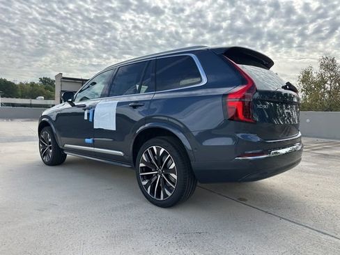 New 2026 Volvo XC90 B6 Plus w/ Protection Package Premier image 5