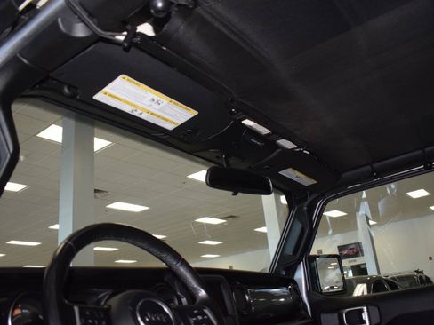 Used 2020 Jeep Wrangler Unlimited Sport AWD/4WD image 33