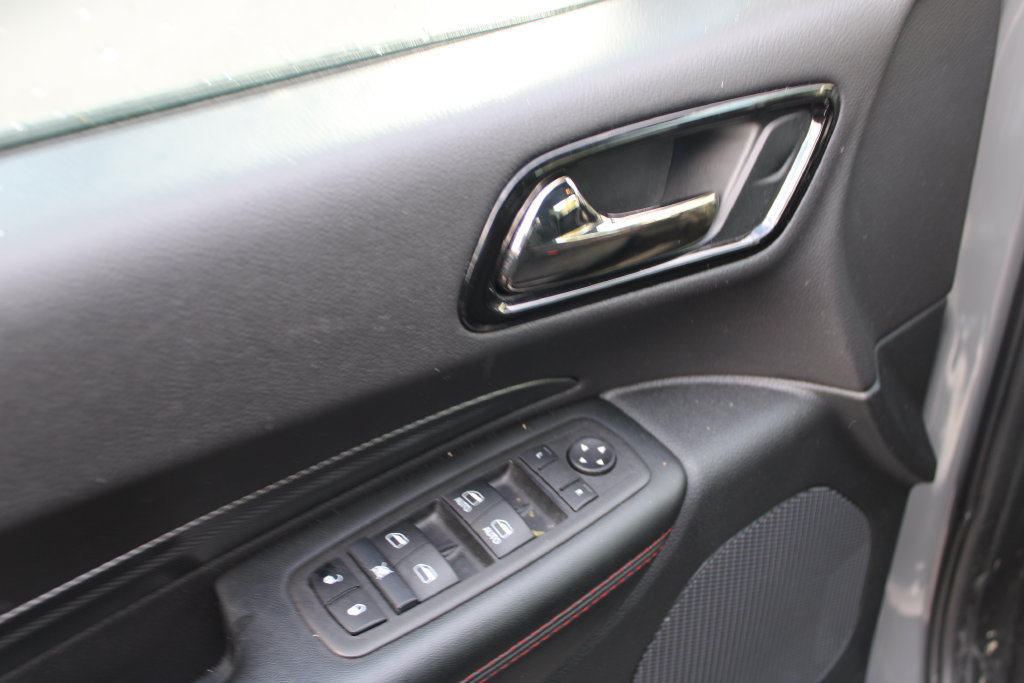 Used 2025 Dodge Durango GT AWD/4WD image 12
