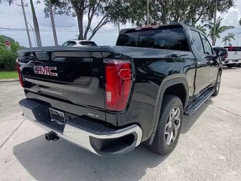 Used 2023 GMC Sierra 1500 SLT w/ SLT Premium Package image 13