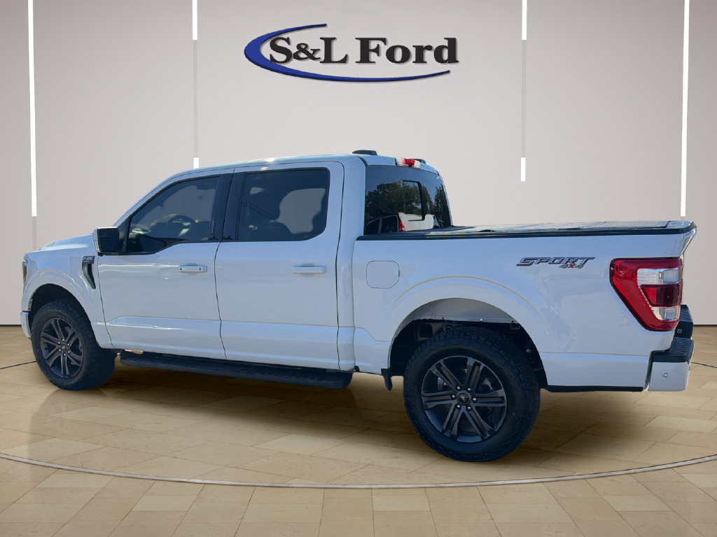 Used 2022 Ford F150 Lariat w/ Equipment Group 502A High AWD/4WD image 4