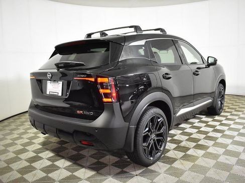 New 2026 Nissan Kicks SR w/ Cold Weather Package AWD/4WD image 4