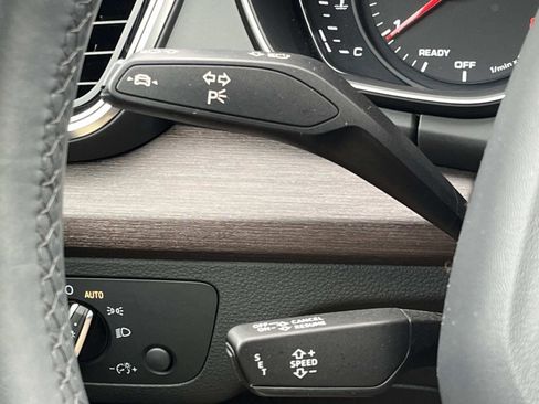 Used 2021 Audi Q5 2.0T Premium image 33