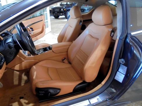 Used 2009 Maserati GranTurismo S RWD image 11