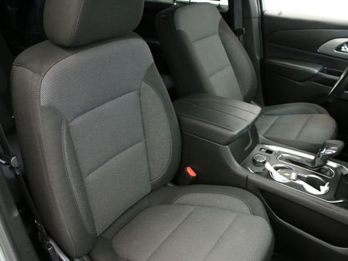 Certified 2023 Chevrolet Traverse LT w/ Midnight/Sport Edition AWD/4WD image 27