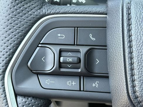 New 2025 Toyota Tacoma Limited image 28