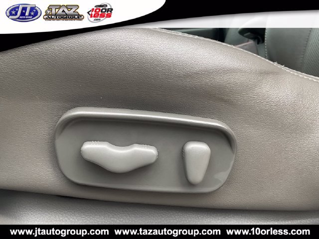 Used 2019 Nissan Frontier SL RWD image 12