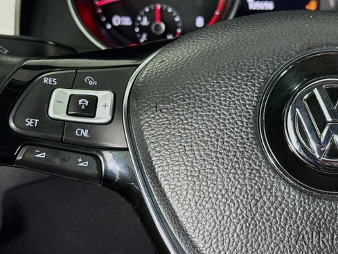 Used 2018 Volkswagen Atlas SE FWD image 11