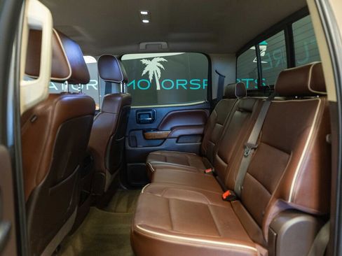 Used 2015 Chevrolet Silverado 1500 High Country w/ High Country Premium Package image 14