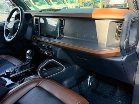 Used 2024 Ford Bronco Outer Banks w/ Sasquatch Package AWD/4WD image 26