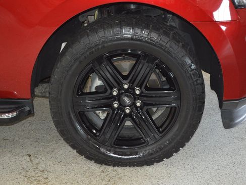 Used 2021 Ford Expedition XLT AWD/4WD image 9
