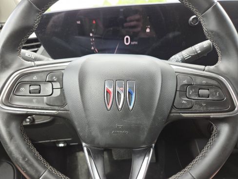 Used 2024 Buick Encore GX Preferred FWD image 29