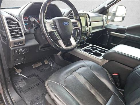 Used 2021 Ford F350 Platinum AWD/4WD image 9
