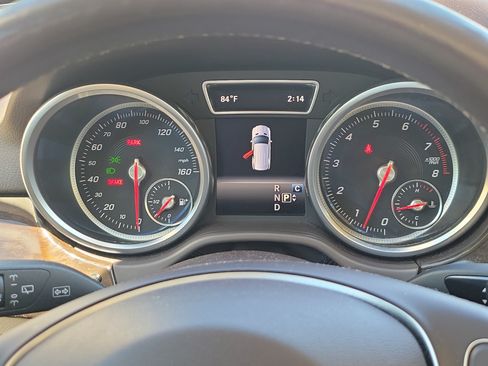 Used 2018 Mercedes-Benz GLE 350 4MATIC image 21