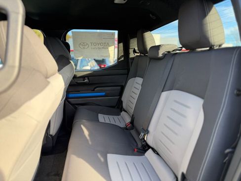 New 2025 Toyota Tacoma TRD Off-Road image 6