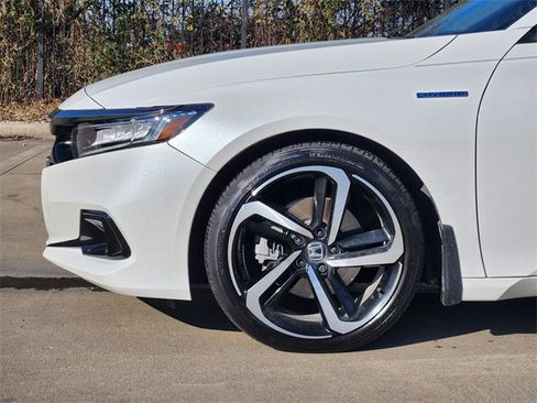 Used 2022 Honda Accord Sport image 8