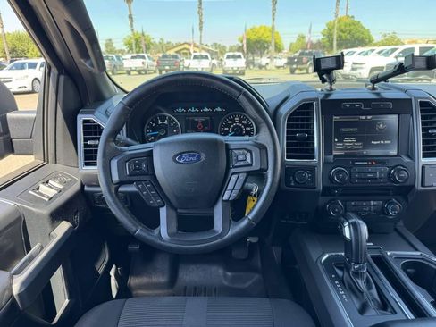 Used 2015 Ford F150 XLT w/ Equipment Group 302A Luxury AWD/4WD image 23