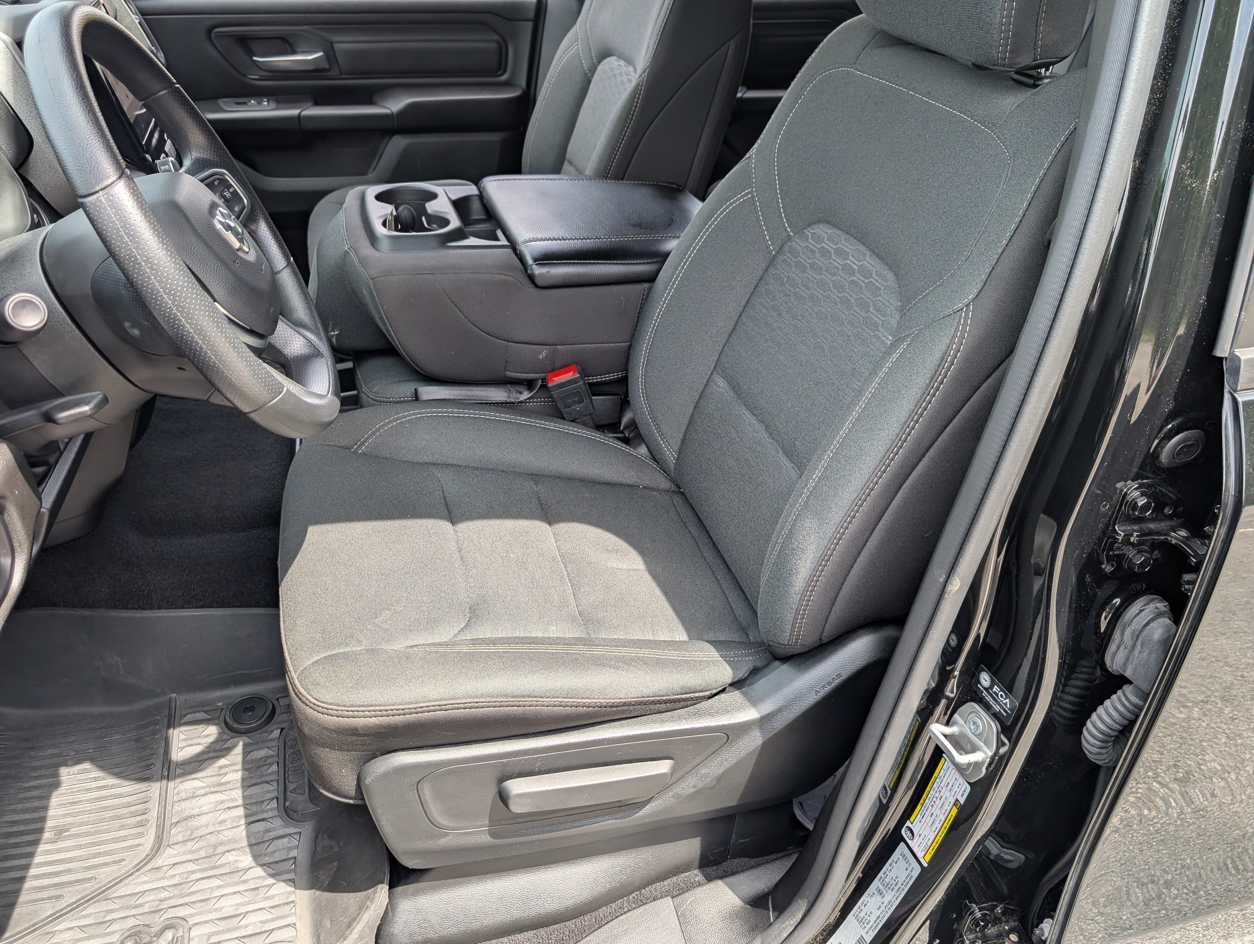 Used 2025 RAM 1500 Tradesman AWD/4WD image 16
