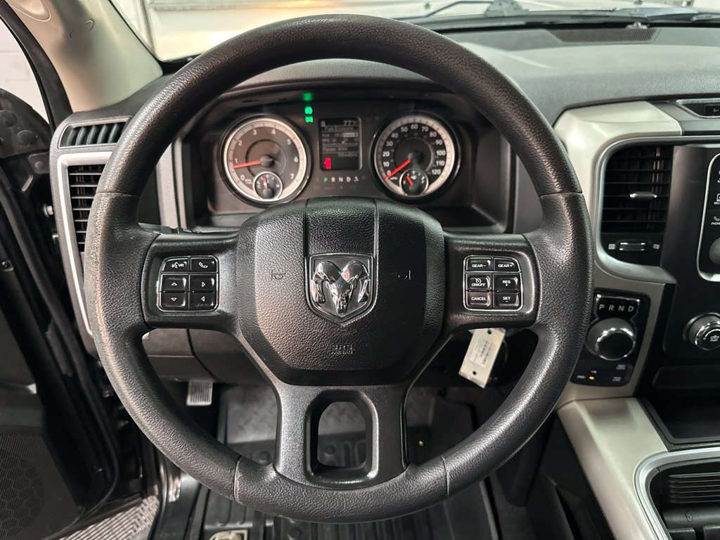 Used 2020 RAM 1500 Warlock AWD/4WD image 13