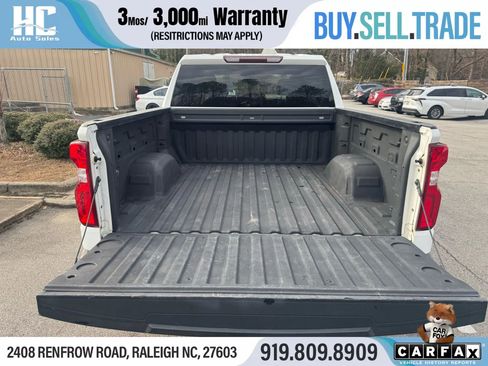 Used 2019 Chevrolet Silverado 1500 Custom w/ Custom Value Package image 18