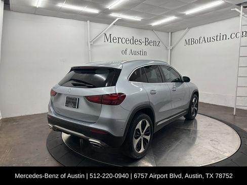 Certified 2025 Mercedes-Benz GLA 250 image 8