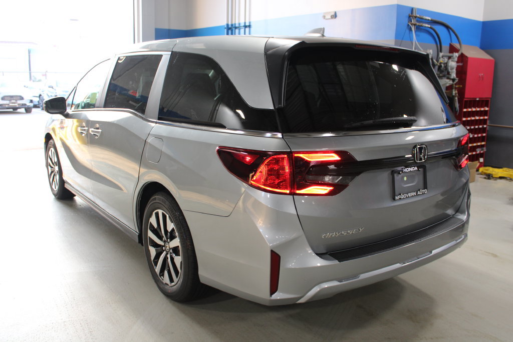 New 2027 Honda Odyssey EX-L image 8