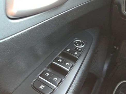 Used 2020 Kia Forte LXS image 16