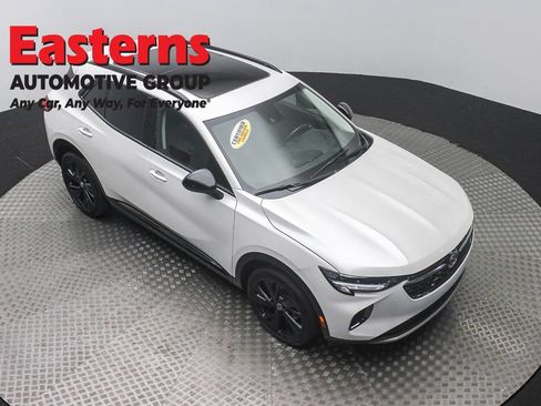 Used 2023 Buick Envision Essence w/ Sport Touring Package FWD image 3