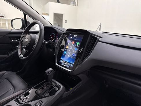 Used 2024 Subaru Crosstrek 2.5i Limited w/ Crosstrek Mirror Package AWD/4WD image 24