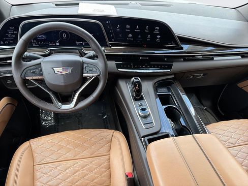 Used 2022 Cadillac Escalade ESV Sport w/ Touring Package AWD/4WD image 6