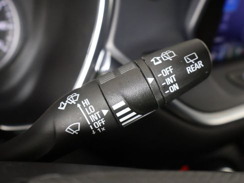 Used 2021 Chevrolet Blazer LT image 35