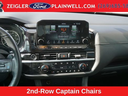 Used 2023 Nissan Pathfinder SL w/ SL Premium Package AWD/4WD image 18