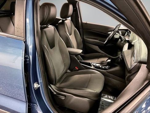 Used 2024 Buick Encore GX Preferred FWD image 25