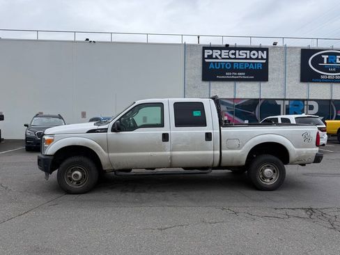 Used 2012 Ford F350 XL w/ Skid Plate Pkg image 2