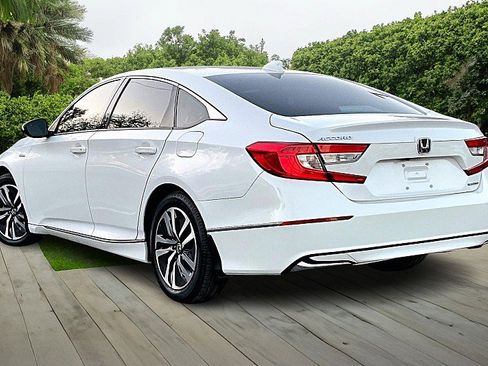 Used 2021 Honda Accord EX image 12