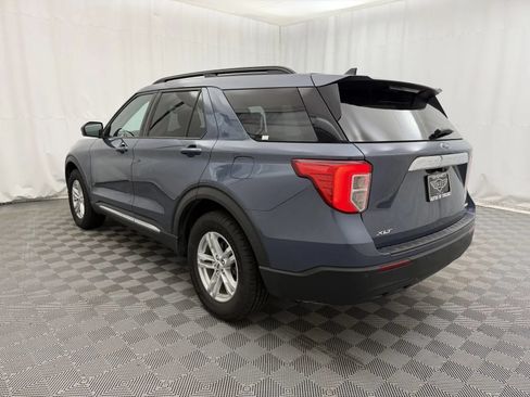 Used 2021 Ford Explorer XLT AWD/4WD image 6
