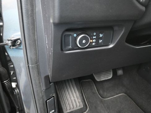 Used 2025 Ford Ranger XLT w/ FX4 Off-Road Package image 13