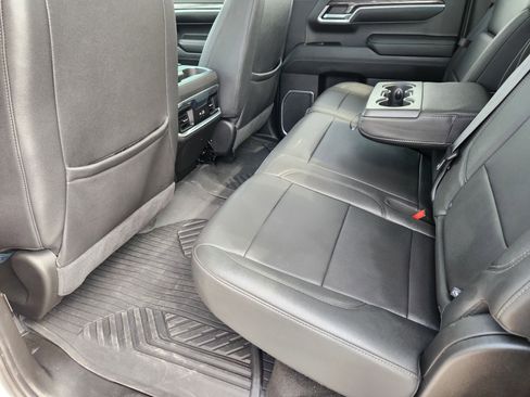 Used 2022 Chevrolet Silverado 1500 LTZ AWD/4WD image 31