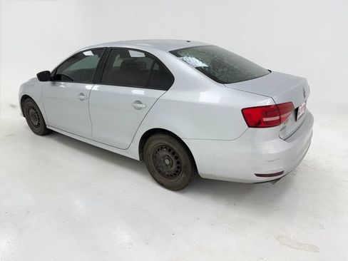 Used 2015 Volkswagen Jetta S FWD image 17