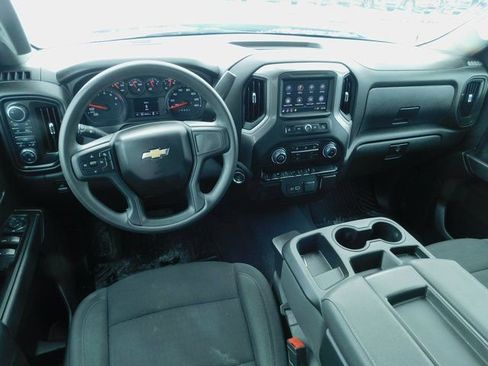 Used 2024 Chevrolet Silverado 1500 Custom w/ Turbomax Blackout Package AWD/4WD image 9