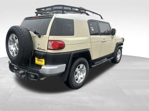 Used 2008 Toyota FJ Cruiser 4WD image 9