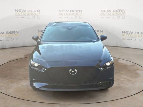 Used 2021 MAZDA MAZDA3 s FWD image 8