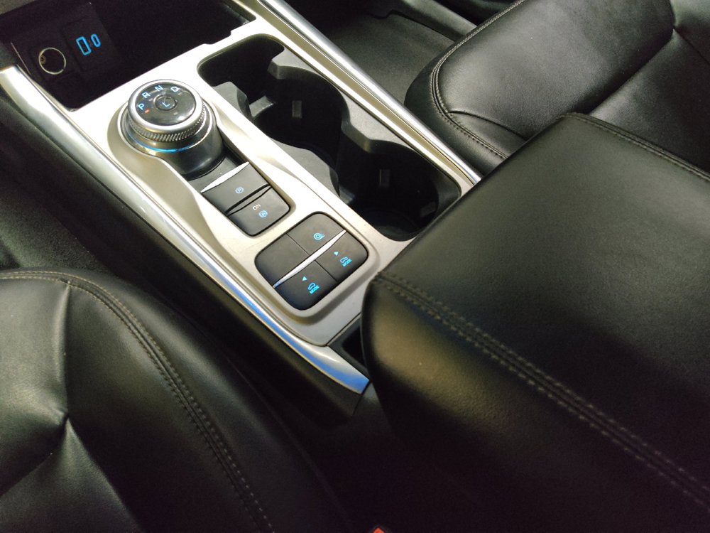 Used 2023 Ford Explorer XLT w/ Equipment Group 202A RWD image 26